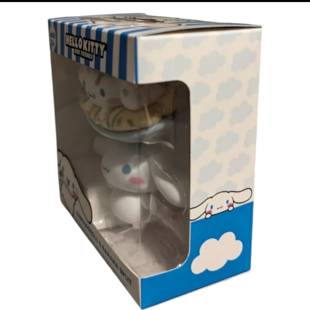 NIB Collectible Hello Kitty & Cinnamoroll & Banana Split Figurines Flocked 3+ - Picture 4 of 9